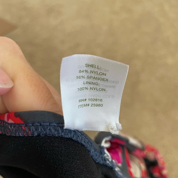 Garnet Hill one piece swimsuit - Picture 5 of 6